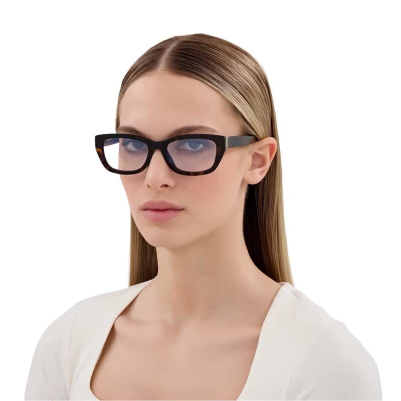 3 SAINT L. SL M153 001